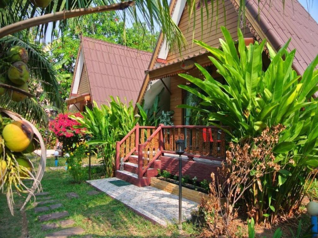 Himawari Restaurant And Cottage Ban Nong Hin  Екстериор снимка